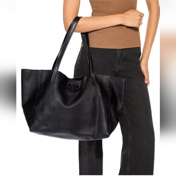 Kurt Geiger Chelsea Leather Slouch Shopper Tote Bag, NWT - Picture 2 of 5